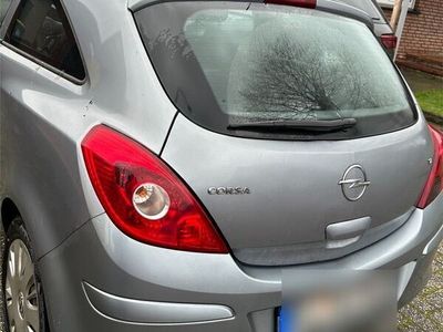 gebraucht Opel Corsa tüv noch 1 Jahr super für Anfänger