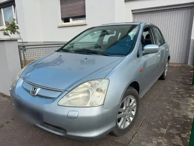Gebraucht Honda Civic 110 PS (80 kW) 2002 Silber Limousine