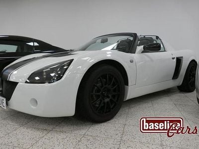 Weiß Gebraucht 2003 Opel Speedster Cabrio | 30.999 €