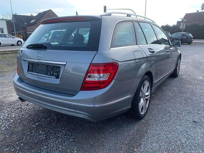 Gebraucht Mercedes C200 184 PS (135 kW) 2012 Palladiumsilber  metalliclack Kombi
