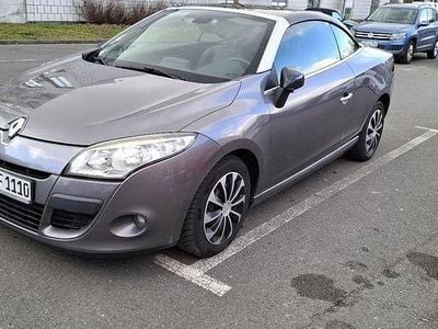 Gebraucht Renault Mégane Cabriolet Dynamique 131 PS (96 kW) 2010 Grau Cabrio