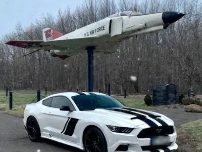 Gebraucht Ford Mustang 305 PS (224 kW) 2016 Weiß Coupé