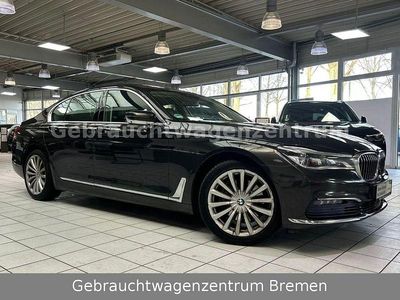 Gebraucht BMW 740 Sport Line 320 PS (235 kW) 2016 Braun Limousine