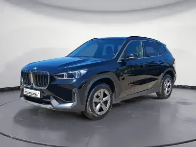 Gebraucht BMW X1 Sport Line 163 PS (119 kW) 2023 Schwarz SUV