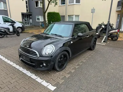 Gebraucht Mini ONE 98 PS (72 kW) 2010 Schwarz Kleinwagen
