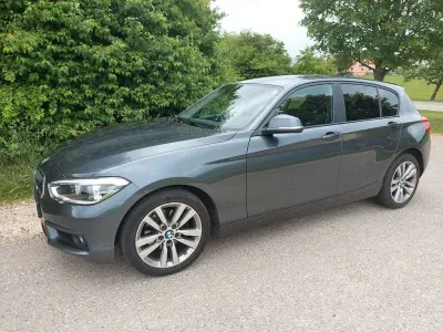 Gebraucht BMW 120 Advantage 190 PS (139 kW) 2017 Grau Kleinwagen