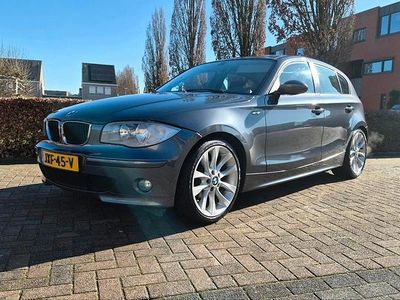 Gebraucht BMW 116 Executive 115 PS (84 kW) 2006 Schwarz Kleinwagen