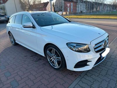 Usata Mercedes E220 AMG 194 CV (142 kW) 2017 Bianco Station wagon