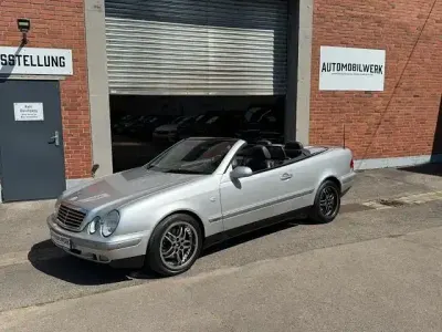 Używany Mercedes CLK230 Elegance 193 KM (141 kW) 1998 Srebrny Kabriolet