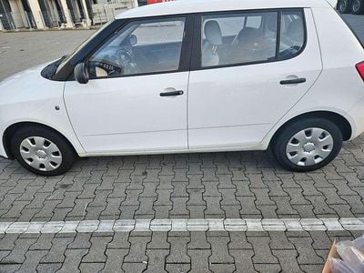 Gebraucht Skoda Fabia Ambiente 69 PS (50 kW) 2009 Weiß Kombi