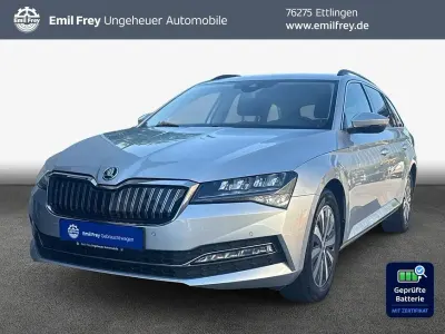 Gebraucht Skoda Superb Ambition 218 PS (160 kW) 2022 Brilliantsilber metallic Kombi