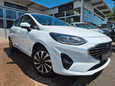 Gebraucht Ford Fiesta 100 PS (73 kW) 2023 Weiß Kleinwagen
