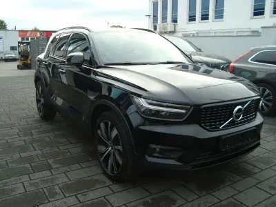 Gebraucht Volvo XC40 R-Design 211 PS (155 kW) 2022 Schwarz SUV