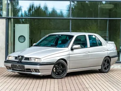 Gebraucht Alfa Romeo 155 165 PS (121 kW) 1996 Silber Limousine