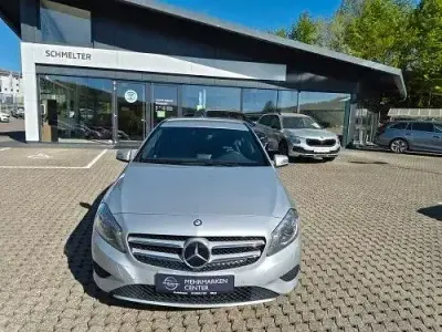 Brugt Mercedes A180 122 HK (89 kW) 2015 Sølv Sedan