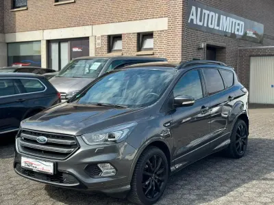 Używany Ford Kuga ST-Line 150 KM (110 kW) 2018 Szary SUV