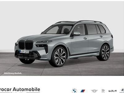 Gebraucht BMW X7 M Sport 352 PS (258 kW) 2025 Grau SUV