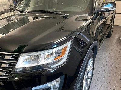 Schwarz Gebraucht 2016 Ford Explorer SUV | 19.800 €