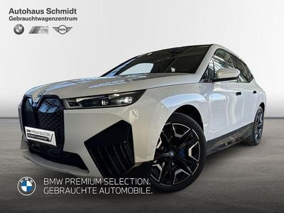 Gebraucht BMW iX Sport Line 239 kW (326 PS) 2023 Mineralweiß SUV