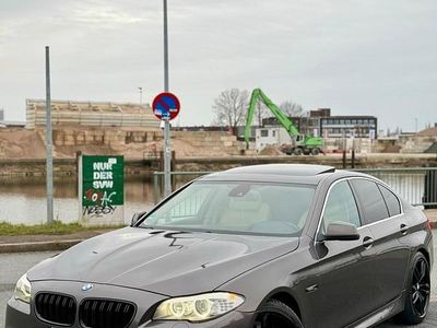 Gebraucht BMW 530 M Sport 245 PS (180 kW) 2011 Grau Limousine