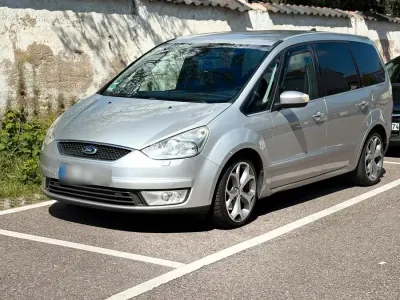 Usata Ford Galaxy 175 CV (128 kW) 2008 Grigio Monovolume