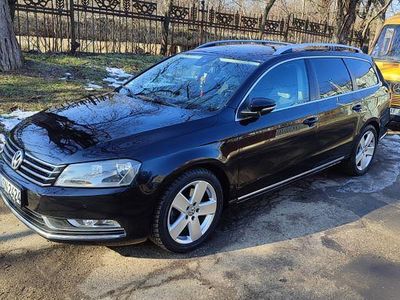 Gebraucht VW Passat Trendline 140 PS (102 kW) 2013 Schwarz Kombi