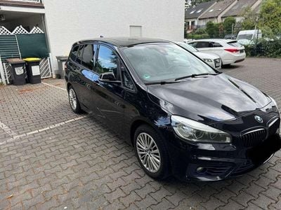 BMW 220