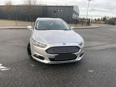 Gebraucht Ford Mondeo 150 PS (110 kW) 2017 Silber Kombi