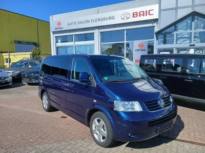 Gebraucht VW Multivan Highline 174 PS (127 kW) 2005 Shadow blue metallic Van / Kleinbus