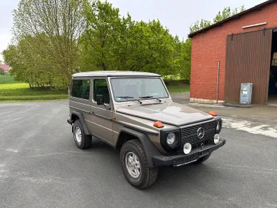 Gebraucht Mercedes G230 125 PS (91 kW) 1988 Silber SUV