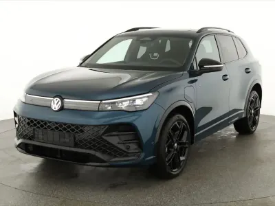 Neu VW Tiguan R-line 272 PS (200 kW) 2025 Nightshade blue metallic SUV