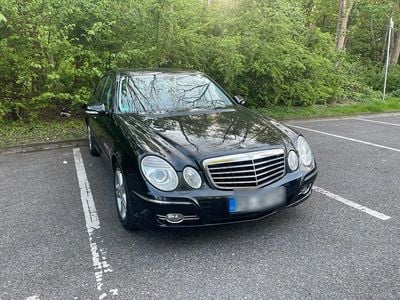 Mercedes E280