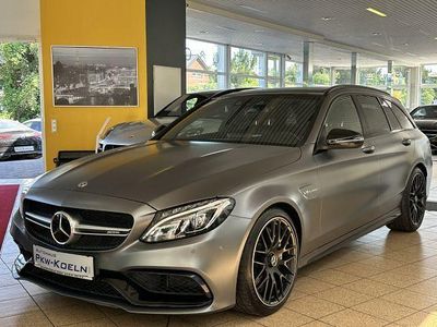 Mercedes C63 AMG