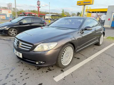 Gebraucht Mercedes CL500 387 PS (284 kW) 2009 Braun Coupé