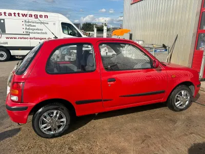 Używany Nissan Micra 40 KM (29 kW) 1999 Czerwony Hatchback