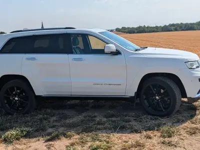 Gebraucht Jeep Grand Cherokee Summit 250 PS (183 kW) 2016 Weiß SUV