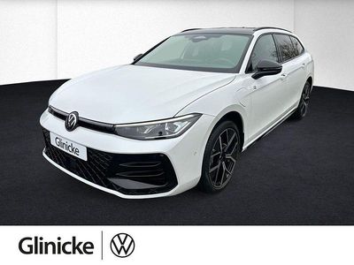 Neu VW Passat R-line 177 PS (130 kW) 2026 Weiß Kombi
