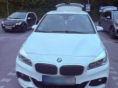 Gebraucht BMW 218 136 PS (100 kW) 2017 Weiß Kombi