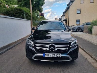 Mercedes GLC250