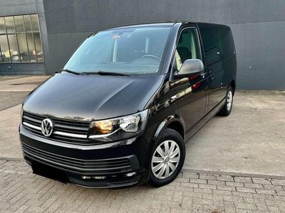 Usata VW T6 Trendline 150 CV (110 kW) 2018 Nero Furgone