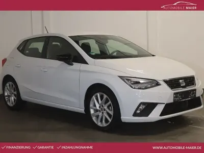 Gebraucht Seat Ibiza FR 110 PS (80 kW) 2023 Nevada weiss Kleinwagen