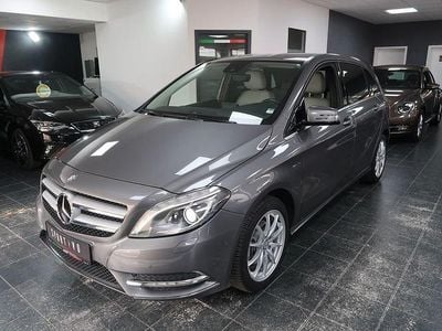 Gebraucht Mercedes B200 156 PS (114 kW) 2011 Mountaingrau Van / Kleinbus