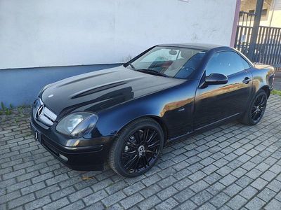 Second-hand Mercedes SLK200 136 CP (100 kW) 1999 Negru Cabrio