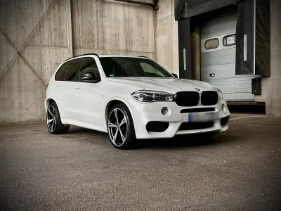 Gebraucht BMW X5 M50 Shadowline 381 PS (280 kW) 2014 Weiß SUV