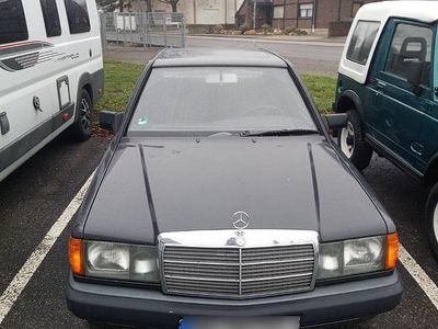Gebraucht Mercedes 190 80 PS (58 kW) 1990 Grau Limousine