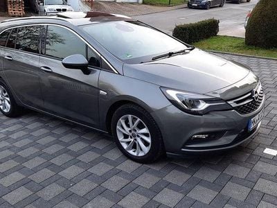 Gebraucht Opel Astra Innovation 136 PS (100 kW) 2018 Grau Kombi