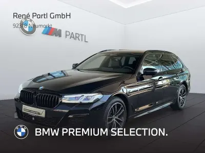 Gebraucht BMW 520 M Sport 184 PS (135 kW) 2023 Schwarz Limousine