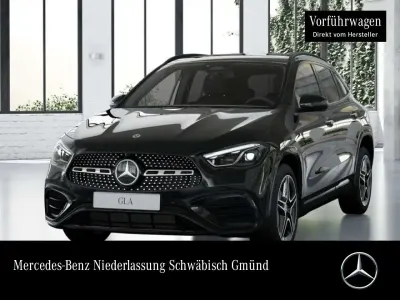 Gebraucht Mercedes GLA180 AMG 136 PS (100 kW) 2026 Schwarz SUV