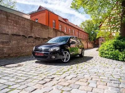 Usata VW Golf VI Highline 160 CV (117 kW) 2009 Nero Utilitaria