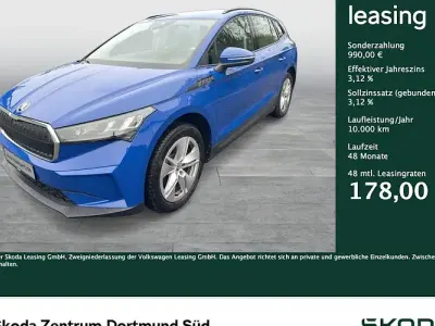 Second-hand Skoda Enyaq iV Loft 108 kW (148 CP) 2023 Albastru SUV